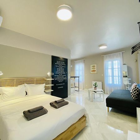Luxury Studio In Historical Center, Syntagma-Plaka Atenas Exterior foto